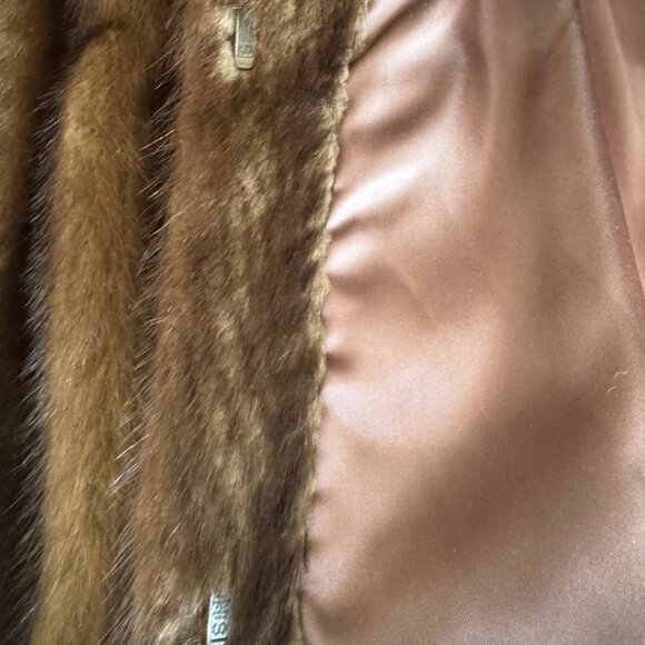 1970s Christa Furs Genuine Mink Coat Stroller - Retro Mob Wife Chic - Picture 7 of 12